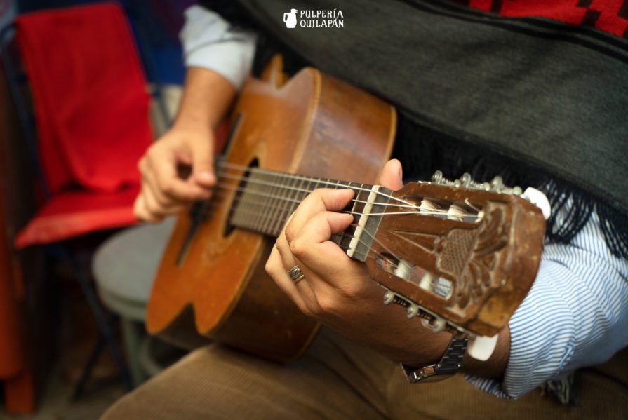 Clase de Folclore /Zamba/Técnica del pañuelo