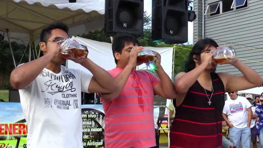 Concurso de Tomador de Cerveza
