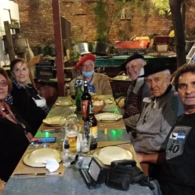 Parroquianos