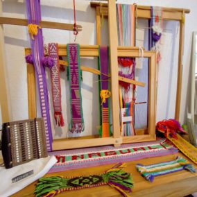 TALLER DE TELAR VERTICAL