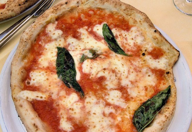 Pizza napolitana 1
